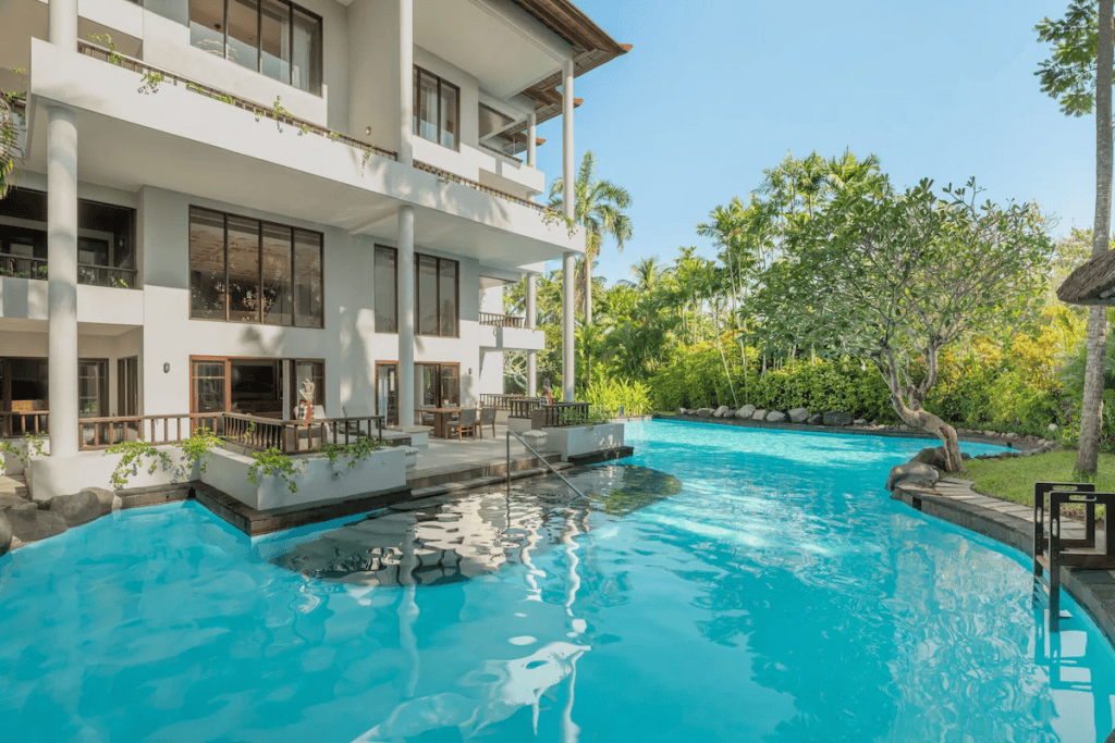 Bali Hotel with pool