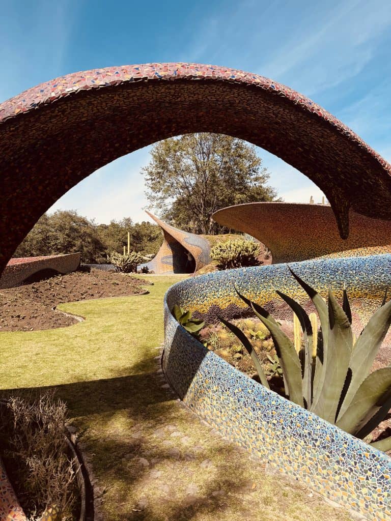 Parque Quetzalcoatl sculpture